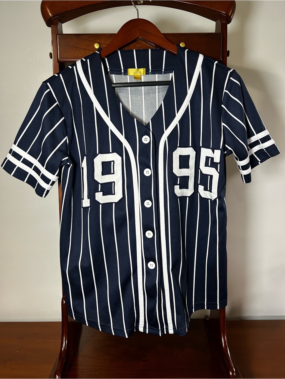 Cult Favorite Women’s Small Navy Blue White Pinstripe Baseball Jersey Brooklyn